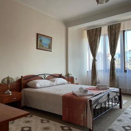 Hotel Хотел Сокол